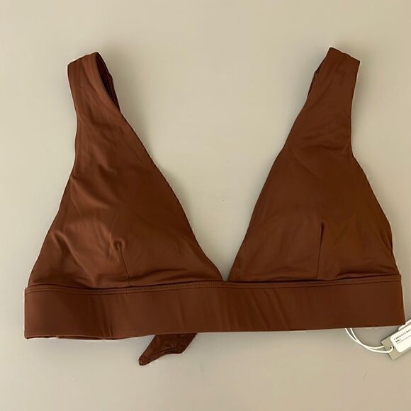 NWT Everlane ReNew The Triangle Bikini Top in Rosewood Size L - Picture 3 of 8